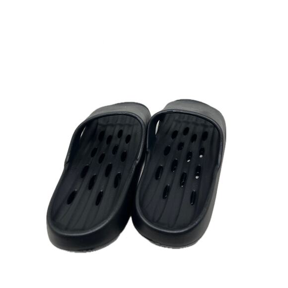 Room Essentials Black Flip Flops Shower Shoes Mens 10 - Picture 2 of 4